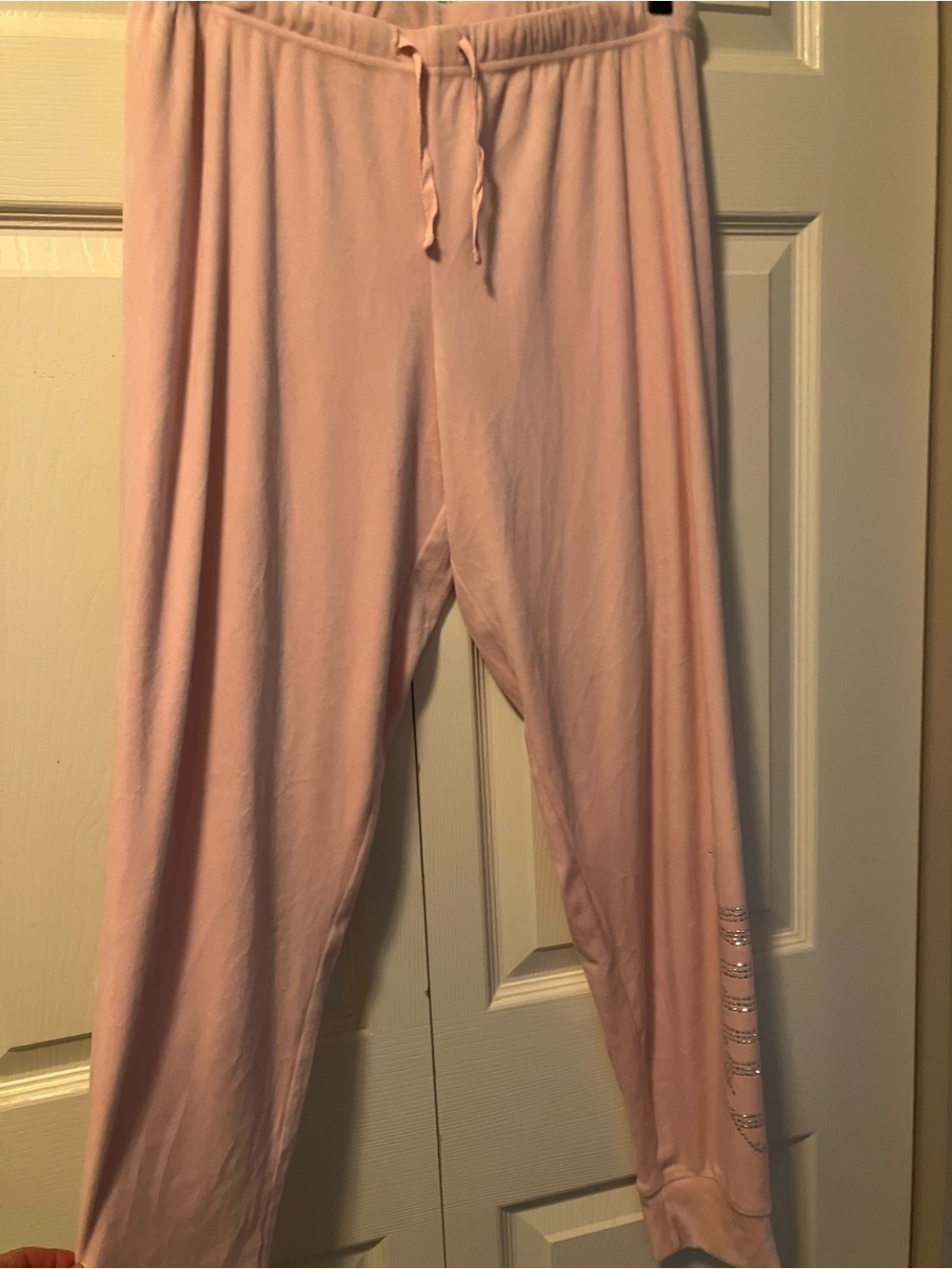 Juicy Couture Velour light pink pajama set with rhinestone logo - Picture 4 of 8